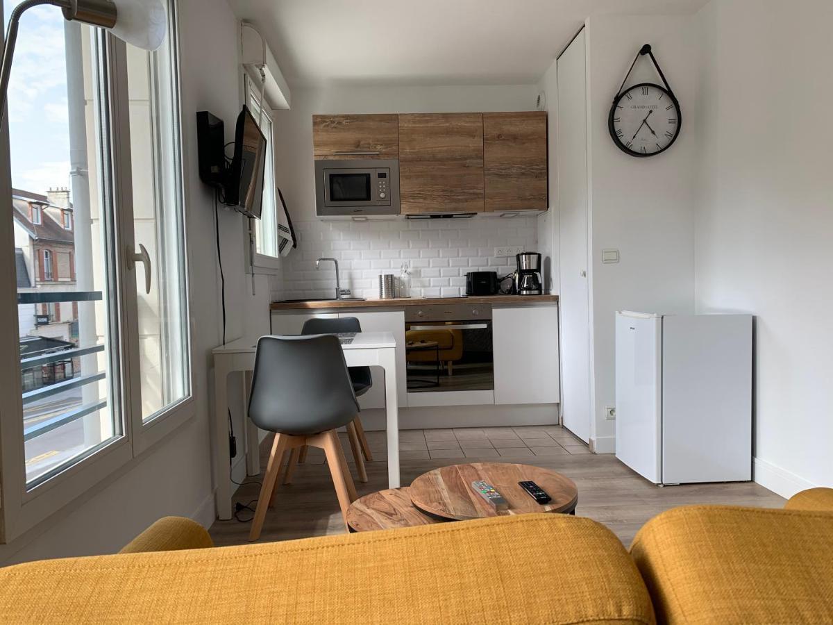 Beautiful Studio Located South Of Paris Bourg-la-Reine Exterior photo